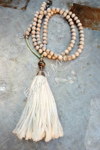 Ibiza-ketting met grote witte pompon - a 11